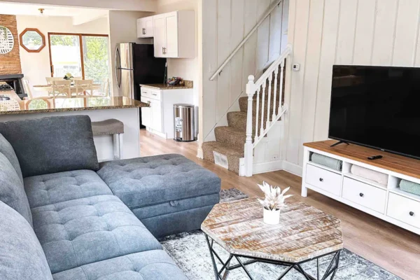 68e61642-56b3-462a-84ea-3888a6ee1185