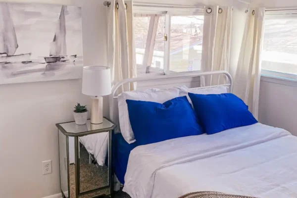 ad71059a-99e1-4884-85b4-45d081e87608